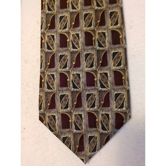 Louis Roth Other - Louis Roth 100% Silk Burgandy Silver & Gold Geometric Pattern Tie  60"x 3 3/4 in